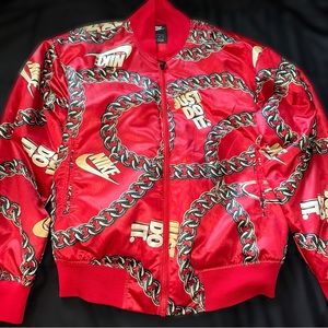 Woman’s Nike chain print zip up red synthetic fill bomber jacket XS